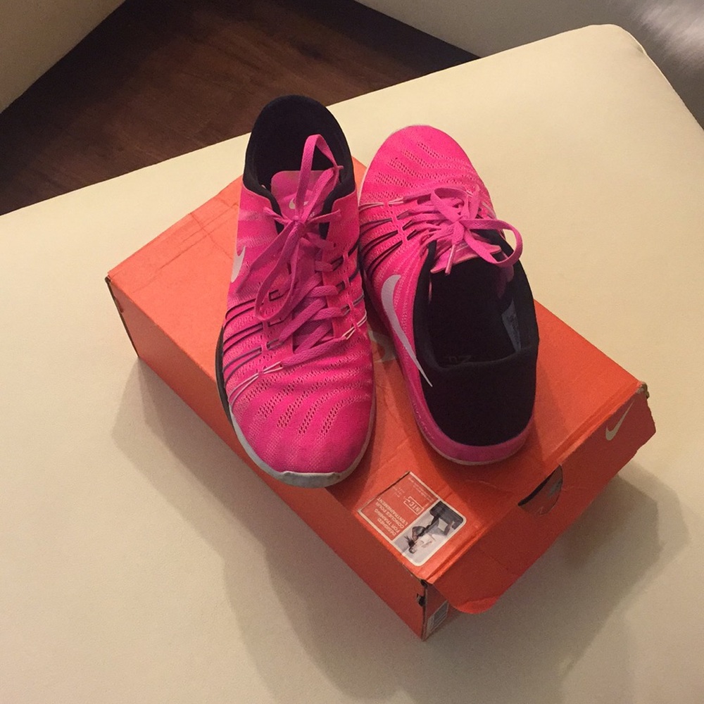 Tennis Shoes